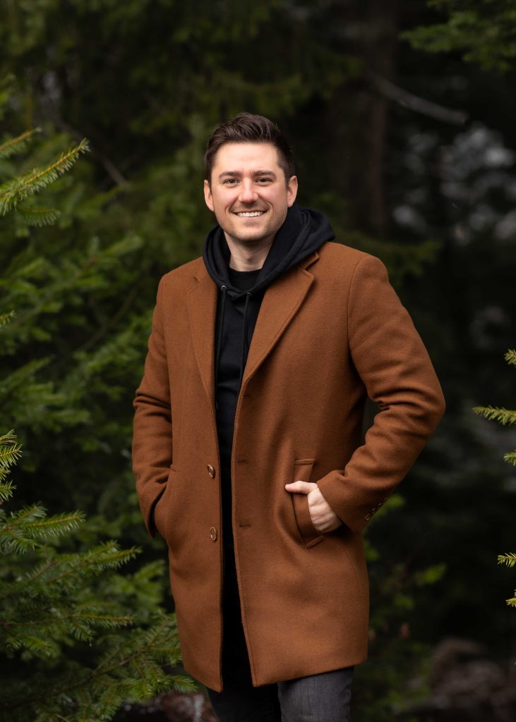 Professional Headshot- Outdoor Photography